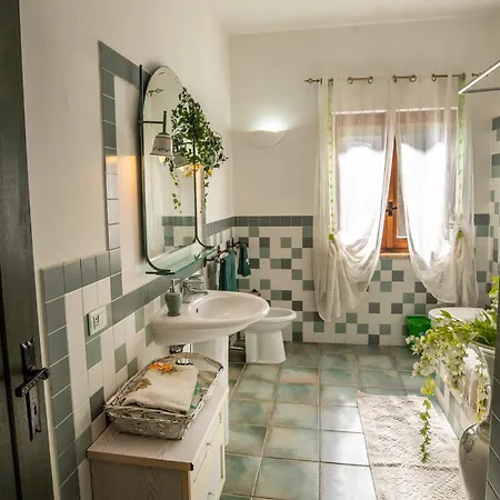 Semesterbostad By The *